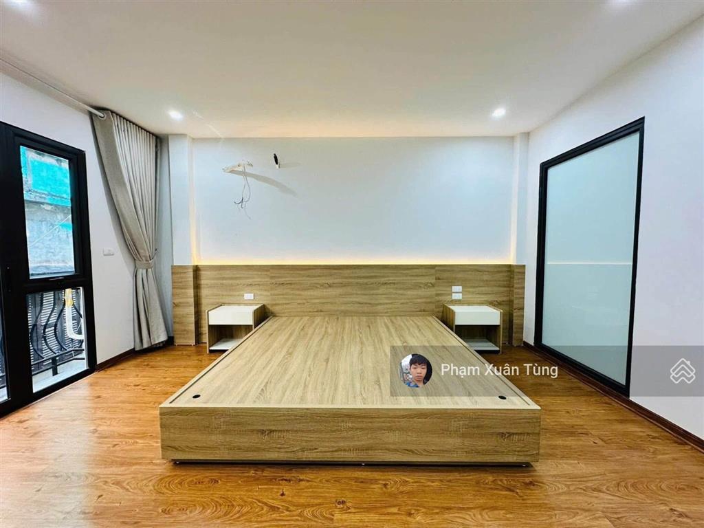 Đội cấn, ngõ thông, thang máy, qh ổn định, thông sàn, gpxd đủ, trước nhà 3m, ban công, 46m2*6t