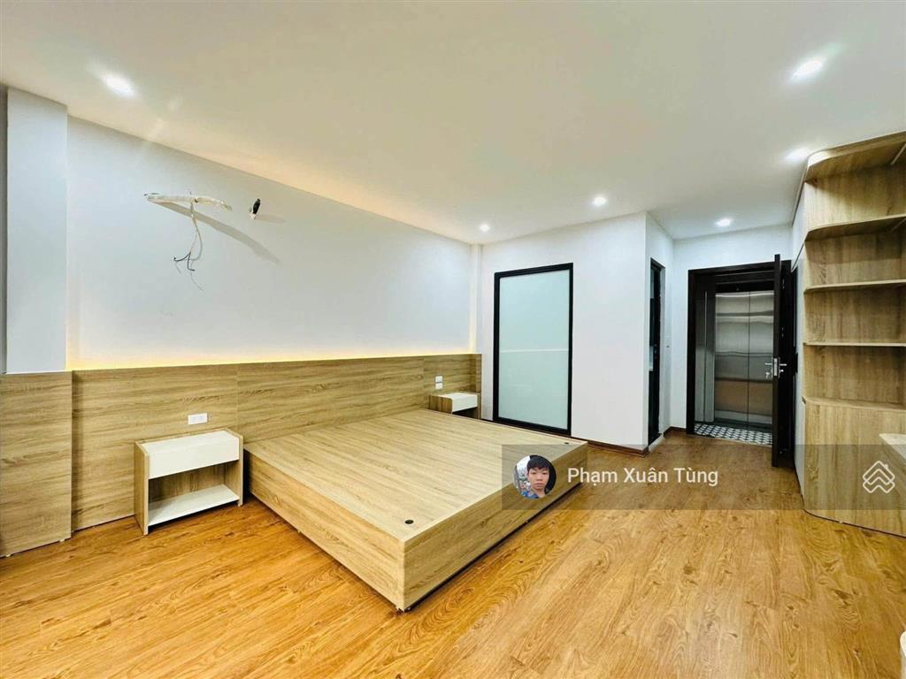 Đội cấn, ngõ thông, thang máy, qh ổn định, thông sàn, gpxd đủ, trước nhà 3m, ban công, 46m2*6t