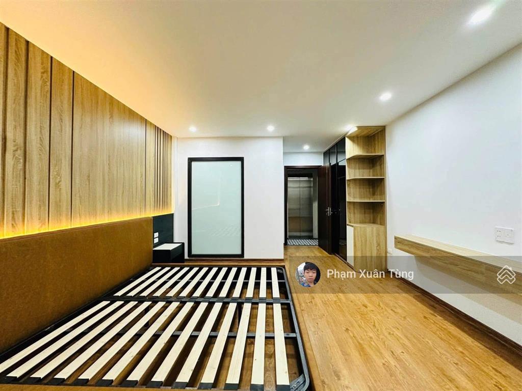 Đội cấn, ngõ thông, thang máy, qh ổn định, thông sàn, gpxd đủ, trước nhà 3m, ban công, 46m2*6t