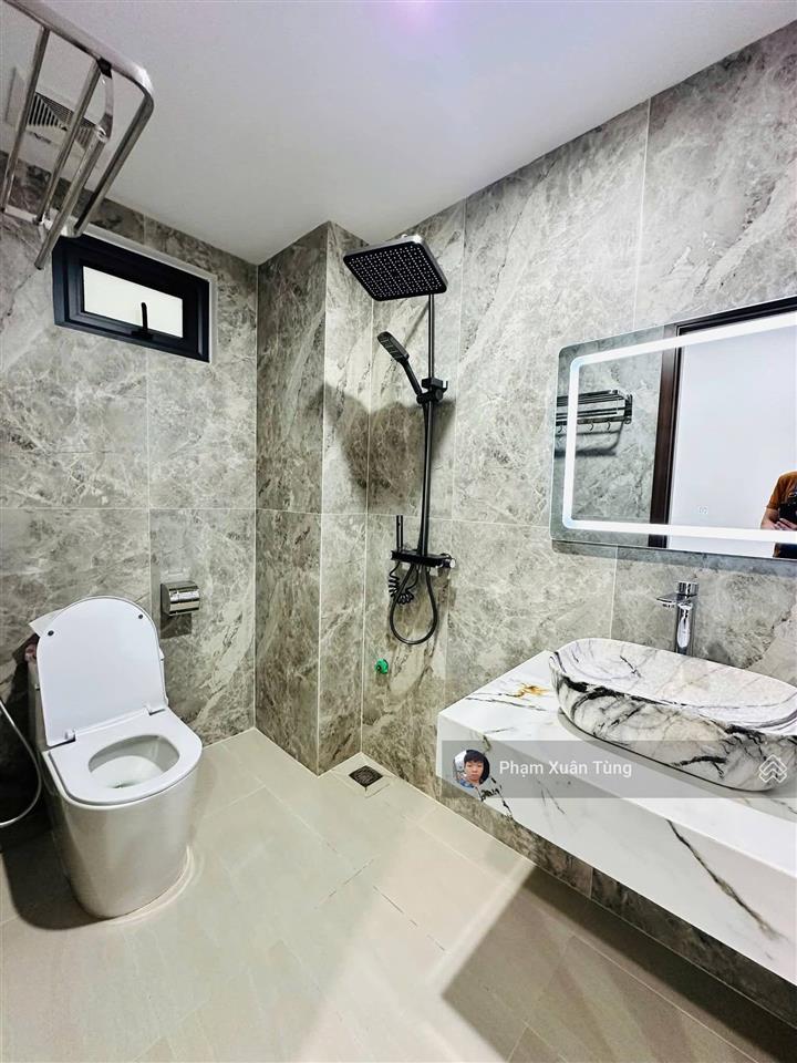 Ngọc khánh, nhà đẹp, thang máy mới, ngõ 3 gác tránh, thông tứ tung, 50m ra phố, ở ngay, 37m²*6t