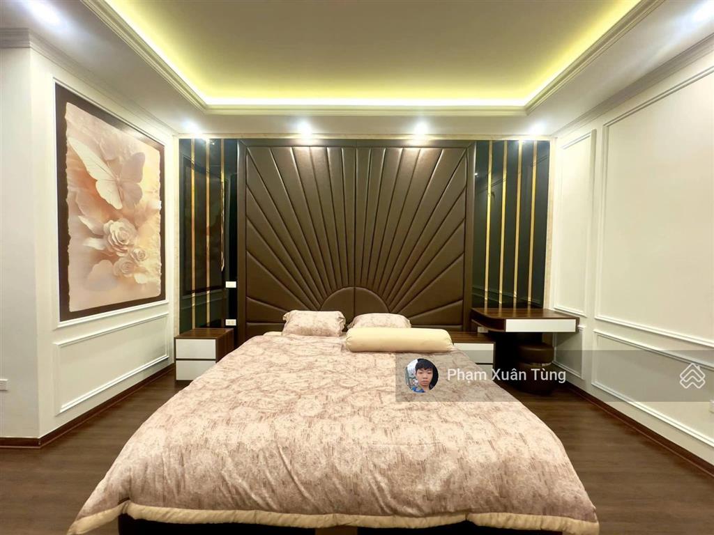 Ngọc khánh, nhà đẹp, thang máy mới, ngõ 3 gác tránh, thông tứ tung, 50m ra phố, ở ngay, 37m²*6t