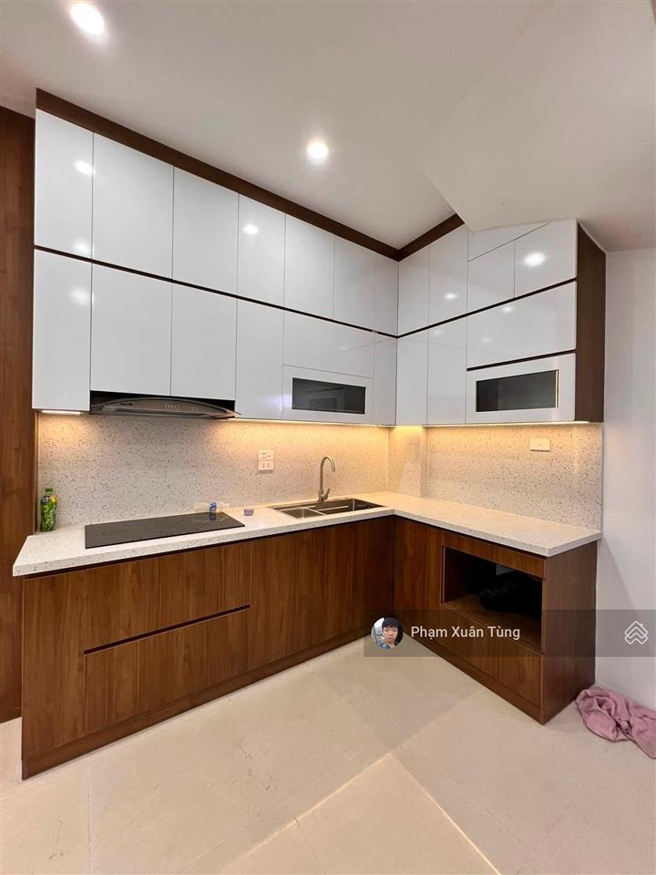 Bắt đáy! khu vĩnh phúc  vạn bảo, ngõ ô tô thông tứ tung, 4 chỗ đỗ cửa, thoáng, ko qh, 38m²*5t