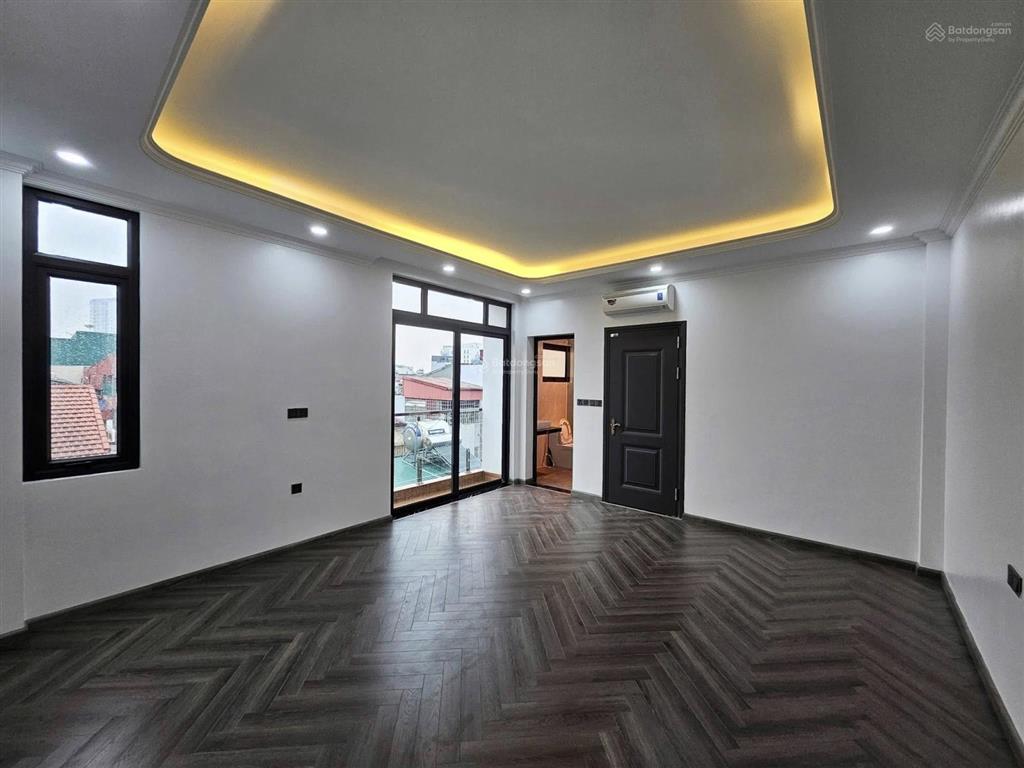 Lô góc ngọc hà, ngõ thông, 3 thoáng, thang máy, thông sàn kinh doanh, sổ cc, gần phố, mới đẹp, 45m2