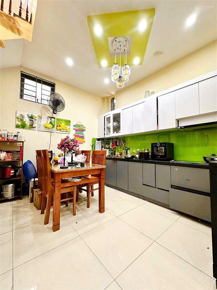 Yên hòa  cầu giấy, gần ô tô tránh, dân xây chắc chắn, 20m ra phố, thoáng, đẹp ở luôn, 46m²*5t