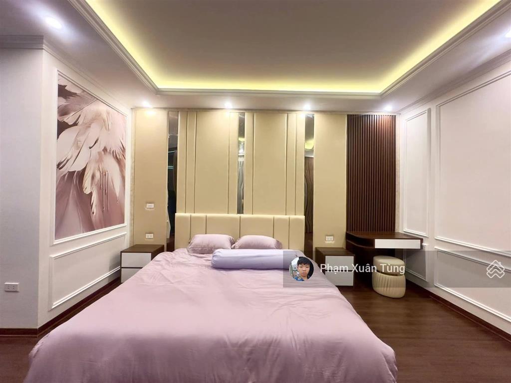 Bán nhà đội cấn, vài bước ra phố, lô góc 3 thoáng, xây chắc chắn, qh ổn định, còn đẹp ở luôn, 39m²