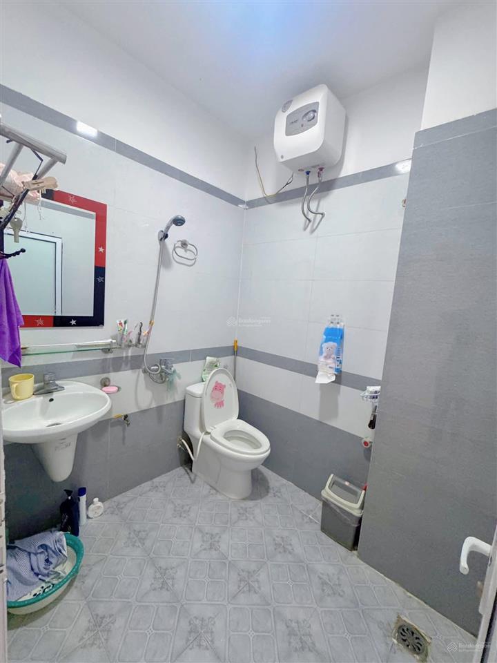 Cầu giấy, dân xây chắc chắn, ngõ 3 gác tránh, 60m ra ô tô tránh, 2 thoáng, kinh doanh, 44m²*5t