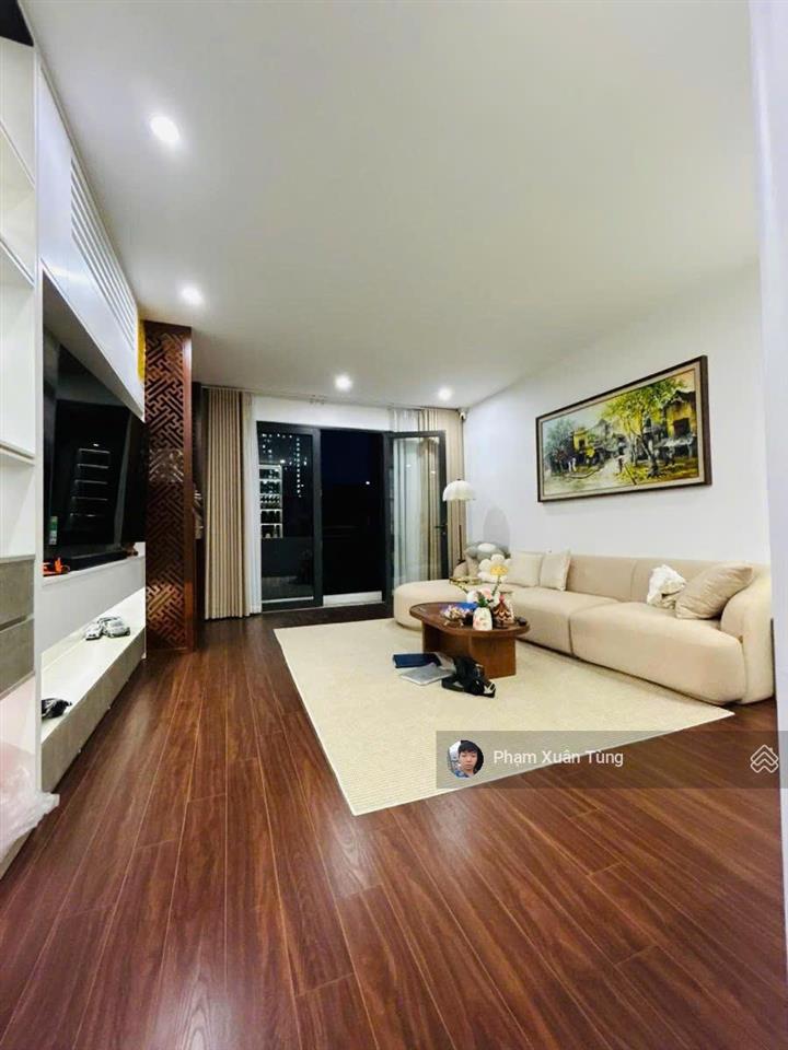 Nhà đẹp đội cấn. ngõ thông tứ tung, ôtô tránh gần, kcbt, ô chờ tm, thoáng, dân trí, ko qh, 39m2*6t