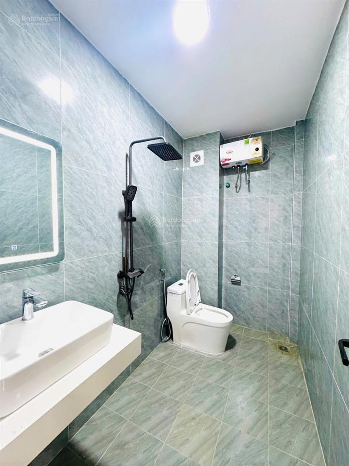 Liễu giai  linh lang, nhà đẹp, ngõ ô tô, 25m ra mặt phố, mới ở ngay, 45m2*5t