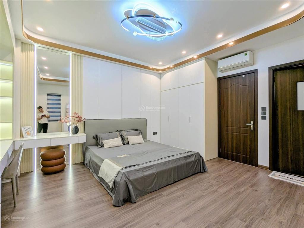 Văn cao  liễu giai, dân xây chắc chắn, ngõ ô tô, 10m ô tô tránh, tặng nt, ở ngay, 38m2*5t