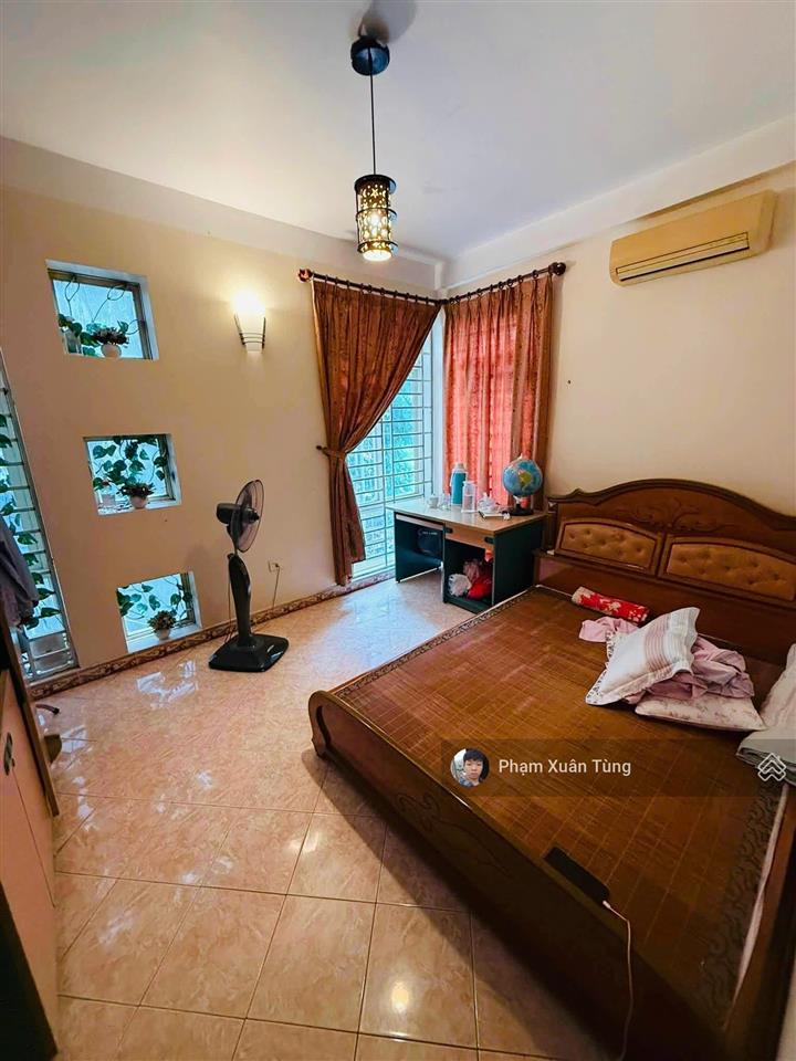 Quá hời! lô góc 2 mặt ngõ cầu giấy, thông tứ tung, cách ô tô tránh 35m, xây kcbt, đủ đồ, 37m2*5t