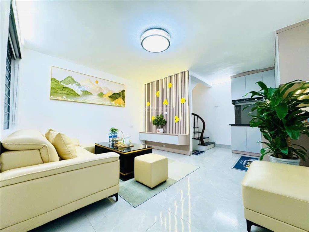 Bán gấp! đội cấn, ngõ 3 gác tránh, trước nhà thoáng, 40 ra phố, tặng nt, ở ngay, 39.5m2*5t