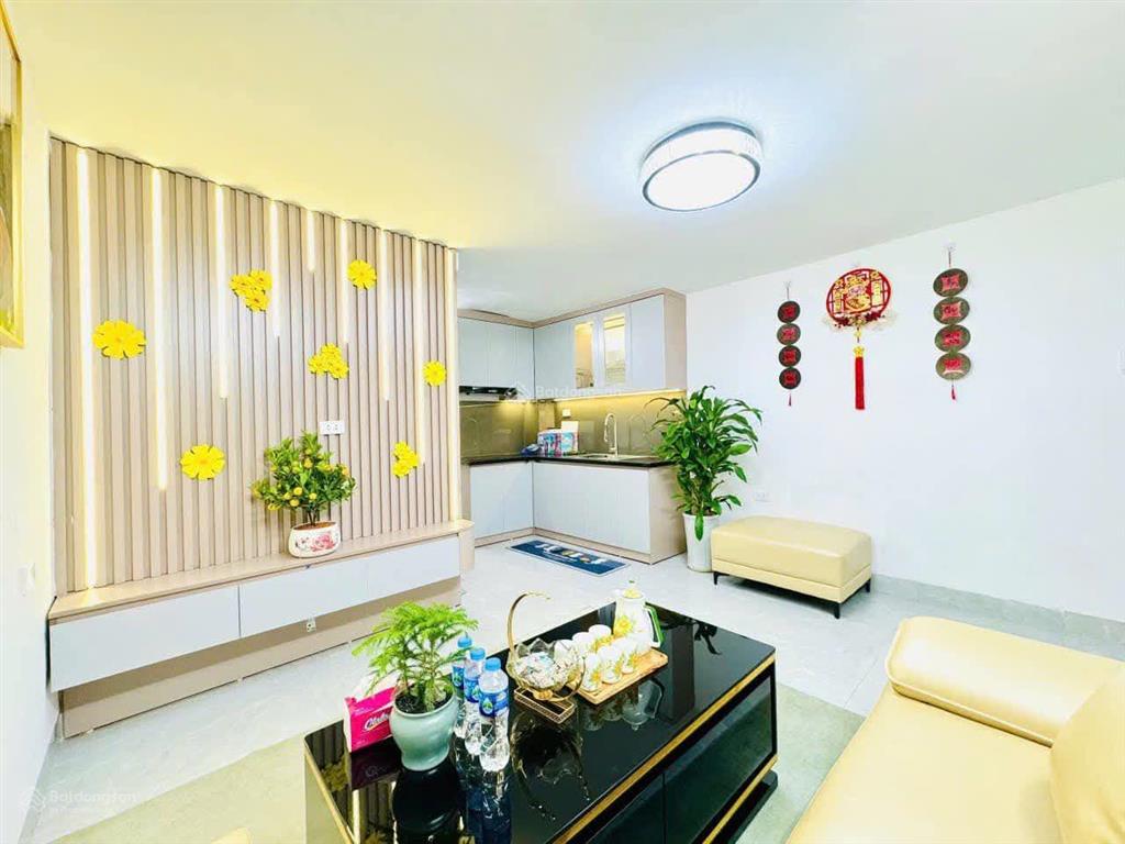 Bán gấp! đội cấn, ngõ 3 gác tránh, trước nhà thoáng, 40 ra phố, tặng nt, ở ngay, 39.5m2*5t