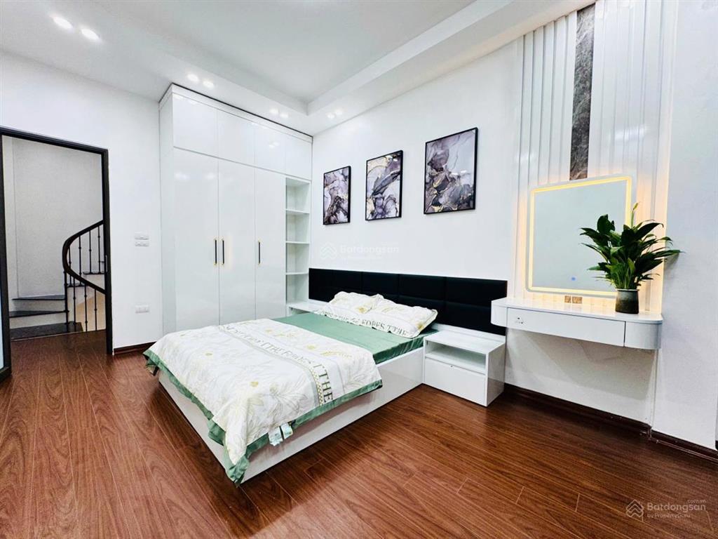 Hiếm! khu 72ha vĩnh phúc, ngõ 3 gác tránh thông tư tung, gần phố, thoáng, mới ở luôn, 38m2*5t