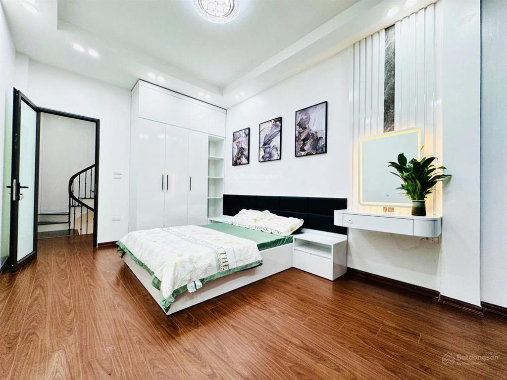 Hiếm! khu 72ha vĩnh phúc, ngõ 3 gác tránh thông tư tung, gần phố, thoáng, mới ở luôn, 38m2*5t