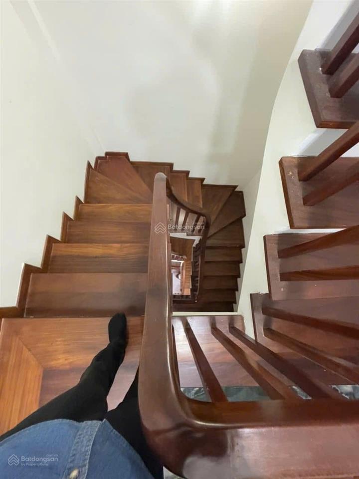 Giảm 500tr! kim mã, 45m ra phố, ngõ thông, xe 3 gác tránh, tặng nt, 2 thoáng, mới ở ngay, 39m2*5t