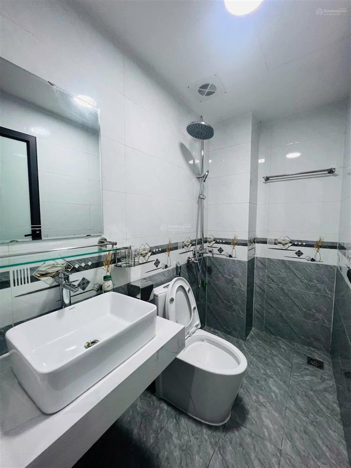 Đỉnh cao! cầu giấy, xây mới thang máy, ở luôn, ngõ ô tô, 40m ô tô tránh, 2 thoáng, tặng nt, 50m2*6t