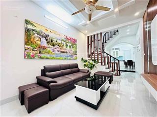 Bán gấp! quan hoa, dân xây chắc chắn, ngõ 3 gác tránh, gần phố, thoáng, đẹp phân khúc, 40m2*5t