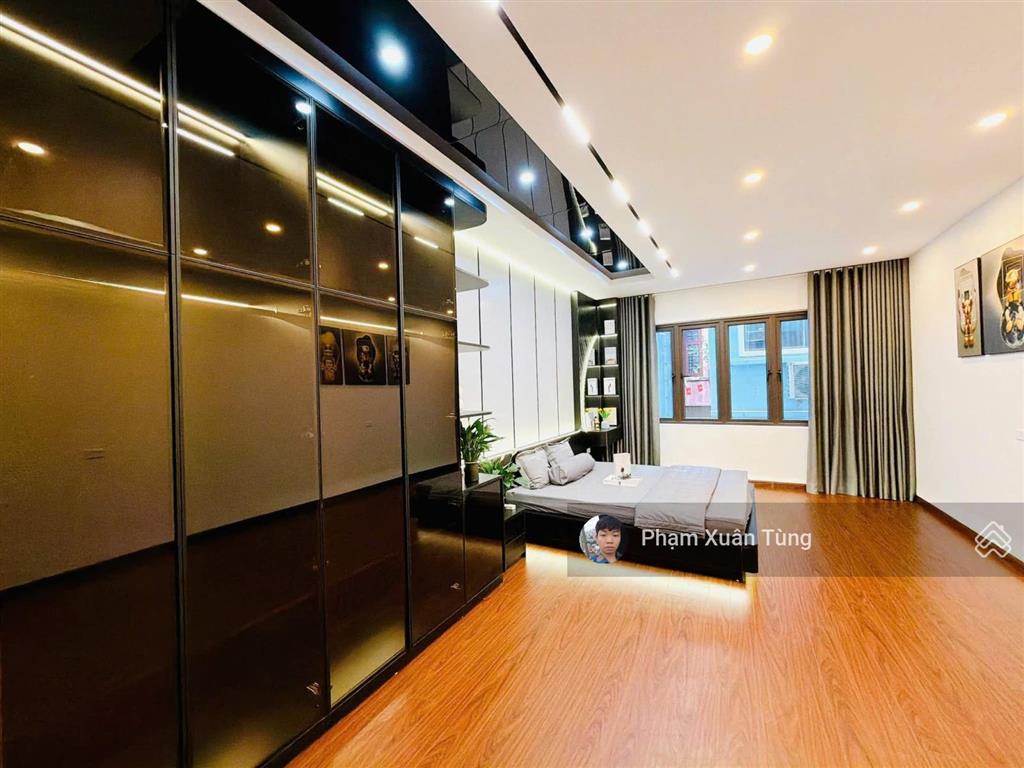 Trương công giai  trần thái tông, nhà mới xây chắc chắn, ngõ thông, gần phố, thoáng, 39m2*5t