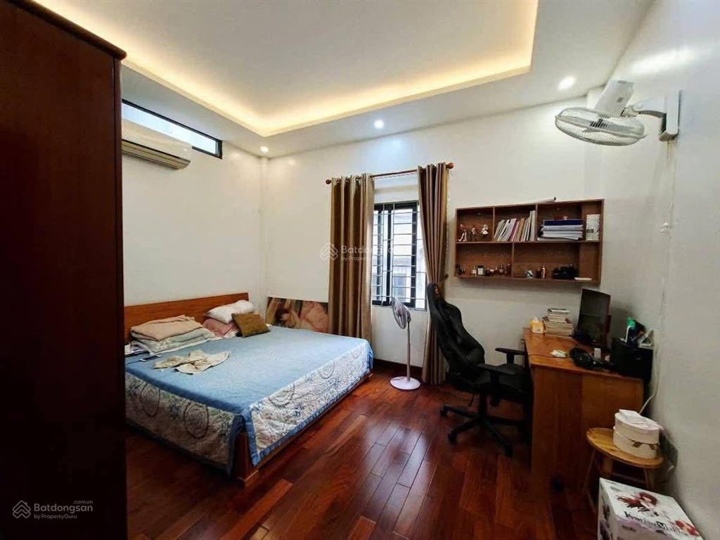 Xuân thủy, đh quốc gia, ngõ ôtô, 50m ra phố, khung cột chắc chắn, nhà đẹp ở ngay, 40m2*5t