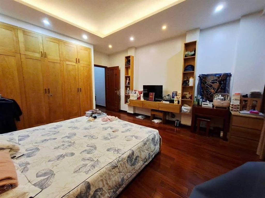 Xuân thủy, đh quốc gia, ngõ ôtô, 50m ra phố, khung cột chắc chắn, nhà đẹp ở ngay, 40m2*5t