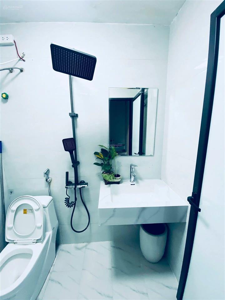 Trần cung  hoàng quốc việt, ngõ 3 gác, 50m ô tô tránh, gần phố, dân xây, nhà mới đẹp, 39m2*5t