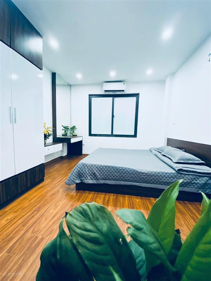 Trần cung  hoàng quốc việt, ngõ 3 gác, 50m ô tô tránh, gần phố, dân xây, nhà mới đẹp, 39m2*5t