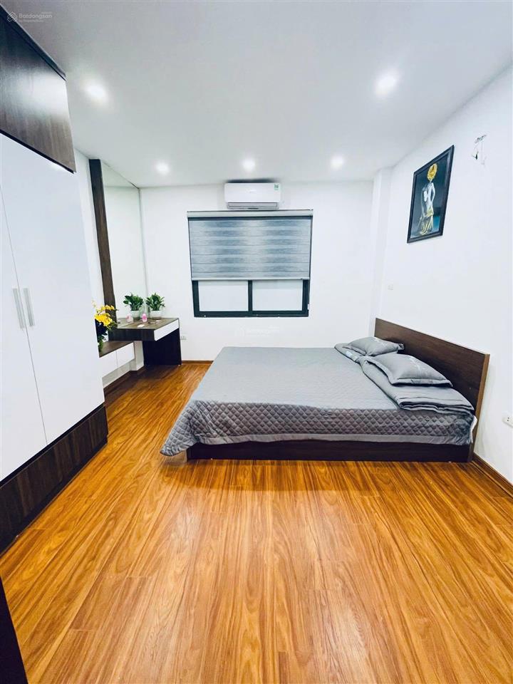 Trần cung  hoàng quốc việt, ngõ 3 gác, 50m ô tô tránh, gần phố, dân xây, nhà mới đẹp, 39m2*5t