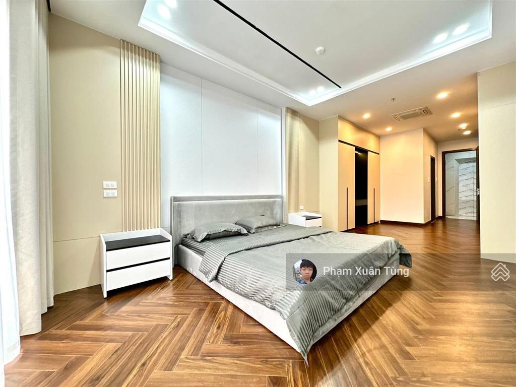 Tt cầu giấy, nhà mới thang máy, xây chắc chắn, 40m ôtô đỗ, qh ổn định, gần phố, 2 thoáng, 45m2