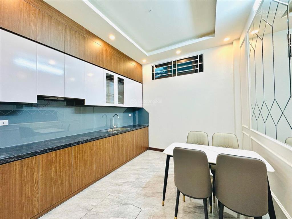 Bán nhanh! đội cấn, dân xây chắc chắn, ngõ 3 gác tránh, 40 ra phố, 2 thoáng, ở sướng, 48m2*5t