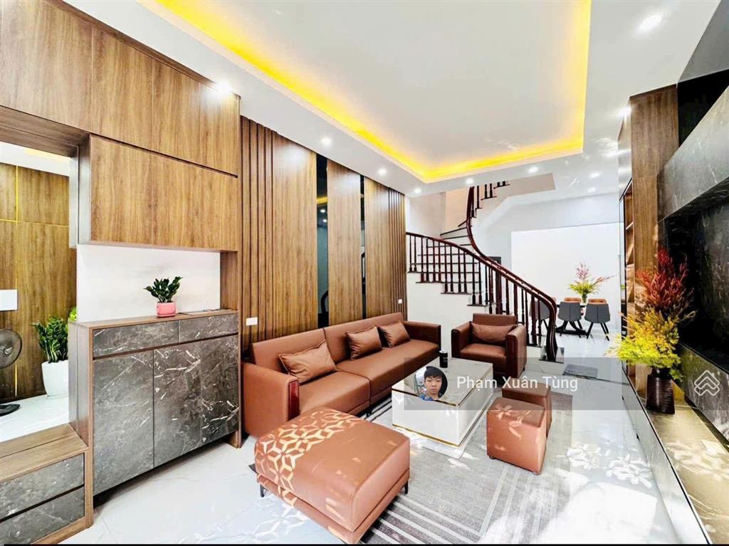 Giá sốc! xuân thủy  cầu giấy, ngõ ô tô tránh, 60m ra phố, btct chắc chắn, 2 thoáng, ở ngay, 48m2