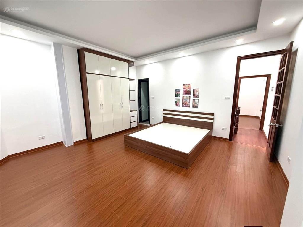 Thụy khuê  lạc long quân, ngõ thoáng, nhà đẹp ở ngay, gần phố, gần ô tô, 45m2*5 tầng