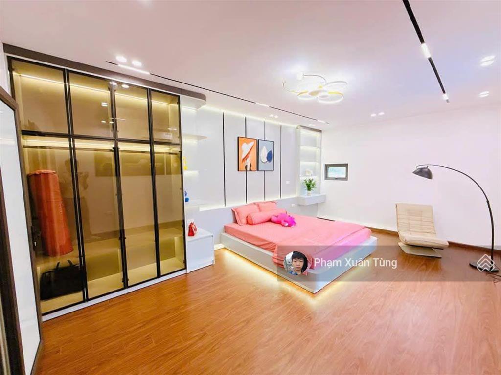 Khúc thừa dụ, nhà đẹp, dân xây, ở luôn ngõ 3 gác, 50m ô tô ra phố, sổ cc, tặng nội thất, 36m2*5t