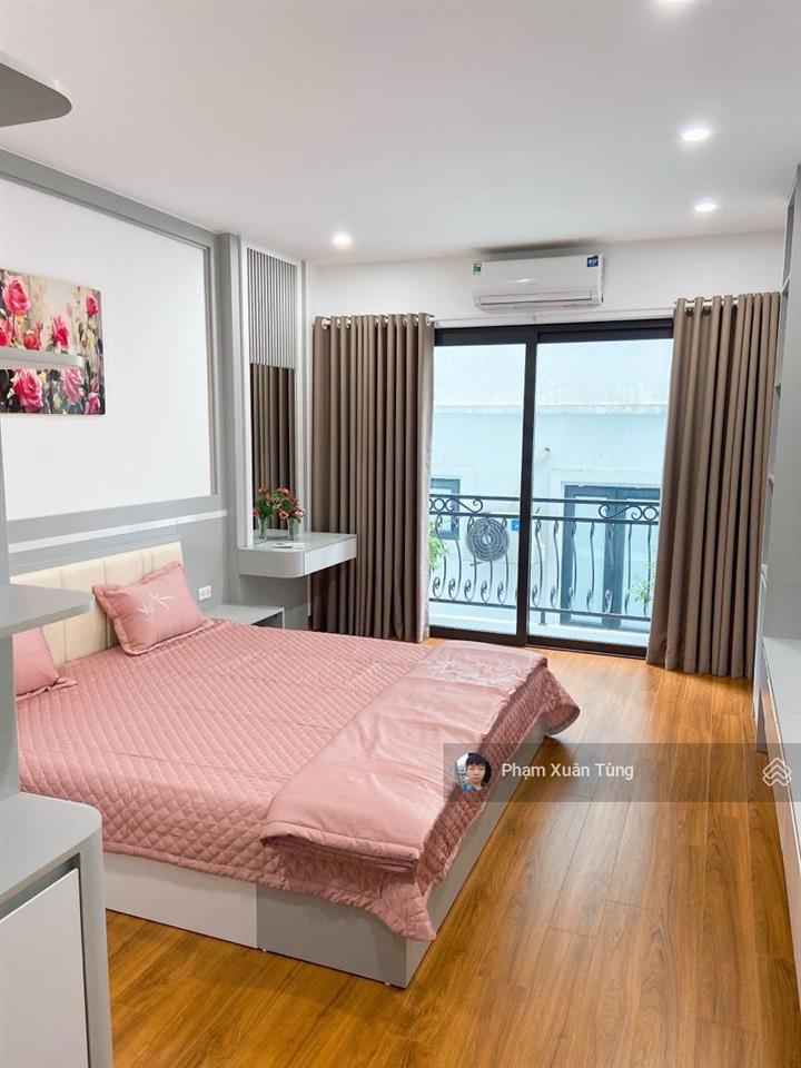 Quan hoa  cầu giấy, ngõ thông, dân xây chắc chắn, 50m ô tô ra phố, 2 thoáng, kinh doanh, 42m2*5t