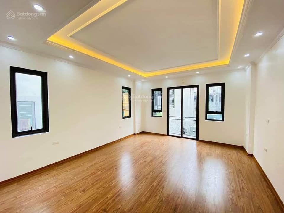 Hiếm! yên hòa, nhà mới keng thang máy, ngõ ô tô, 50m ô tô đỗ, 2 thoáng, mới ở ngay, 45m2*6t