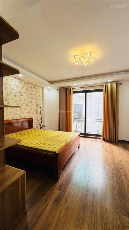 Nhà đẹp thang máy, 3 thoáng, 30m ôtô tránh, thông tư tung, giá tốt khu vực, lạc long quân, 46m2