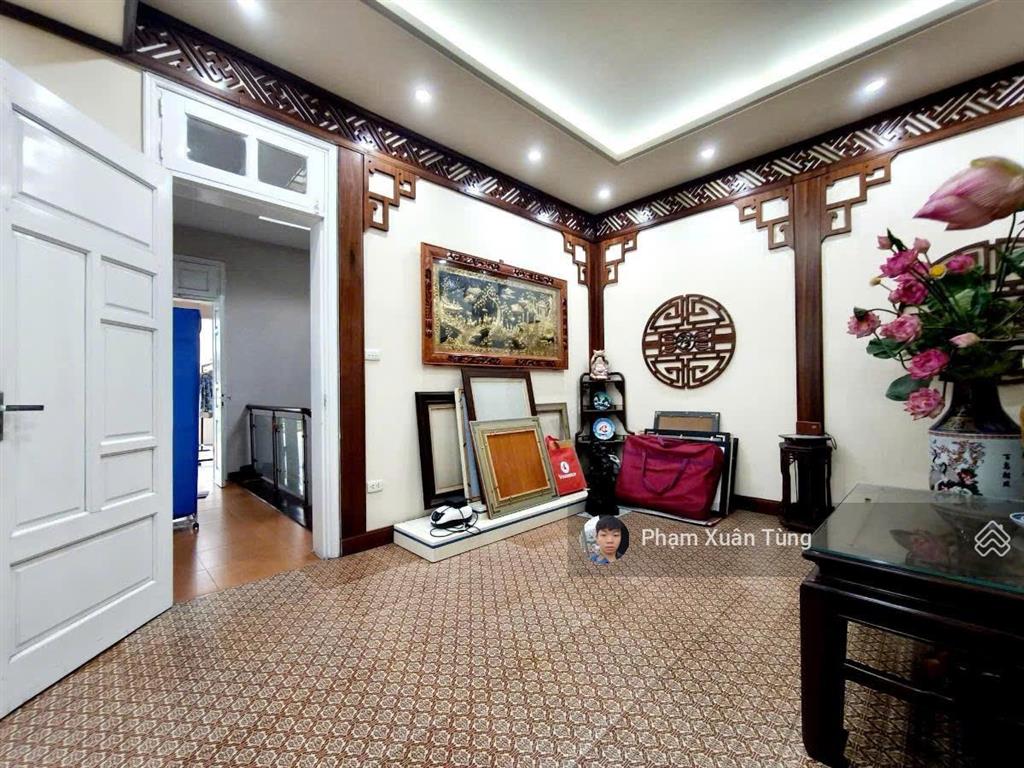 Siêu phẩm đội cấn. lô góc 3 mặt thoáng, ngõ thông kd, vài bước ra mặt phố, dân xây, ko qh, 50m2*5t