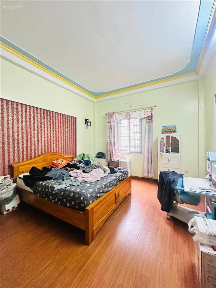 Có 102! lô góc ngọc khánh, dân xây chắc chắn, ngõ 3 gác thông, vài chục m ra phố, 44m2*4t