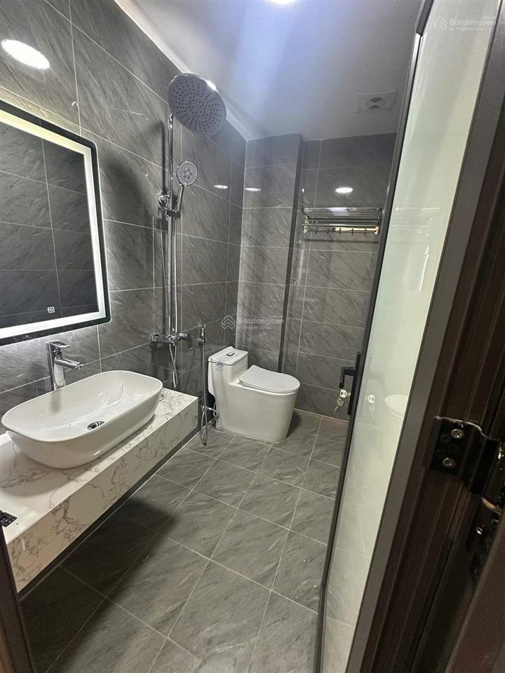 Bán gấp giá tốt! cầu giấy, ngõ ô tô tránh, 100m ra phố, btct chắc chắn, ở ngay, 41.5m2*5t
