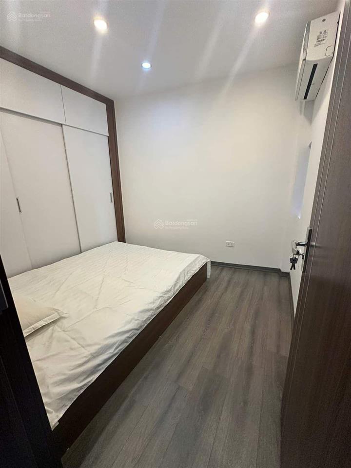 Bán gấp giá tốt! cầu giấy, ngõ ô tô tránh, 100m ra phố, btct chắc chắn, ở ngay, 41.5m2*5t