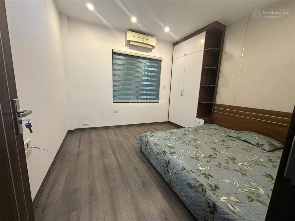 Bán gấp giá tốt! cầu giấy, ngõ ô tô tránh, 100m ra phố, btct chắc chắn, ở ngay, 41.5m2*5t