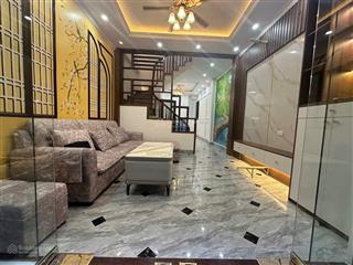 Bán gấp giá tốt! cầu giấy, ngõ ô tô tránh, 100m ra phố, btct chắc chắn, ở ngay, 41.5m2*5t