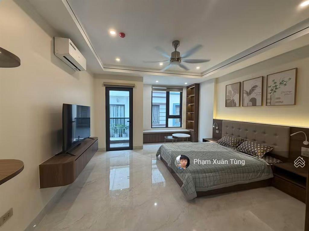Lô góc hoàng quốc việt, xây chắc chắn, ngõ 3 gác tránh, 30m ô tô đỗ, tặng nt, còn mới ở ngay, 39m2