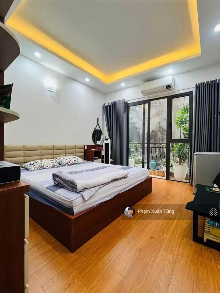 Đội cấn, nhà còn đẹp ở luôn, vài bước ra phố, thoáng sáng, không quy hoạch, gần phố, 38m2