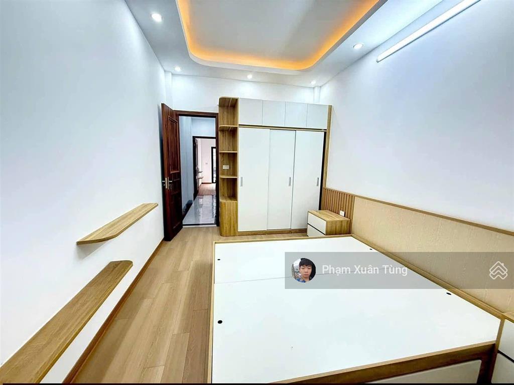 Có 1 0 2! lô góc ngọc khánh, nhà đẹp ở luôn, ngõ 3 gác thông, vài chục m ra phố, tặng nt, 44m*5t