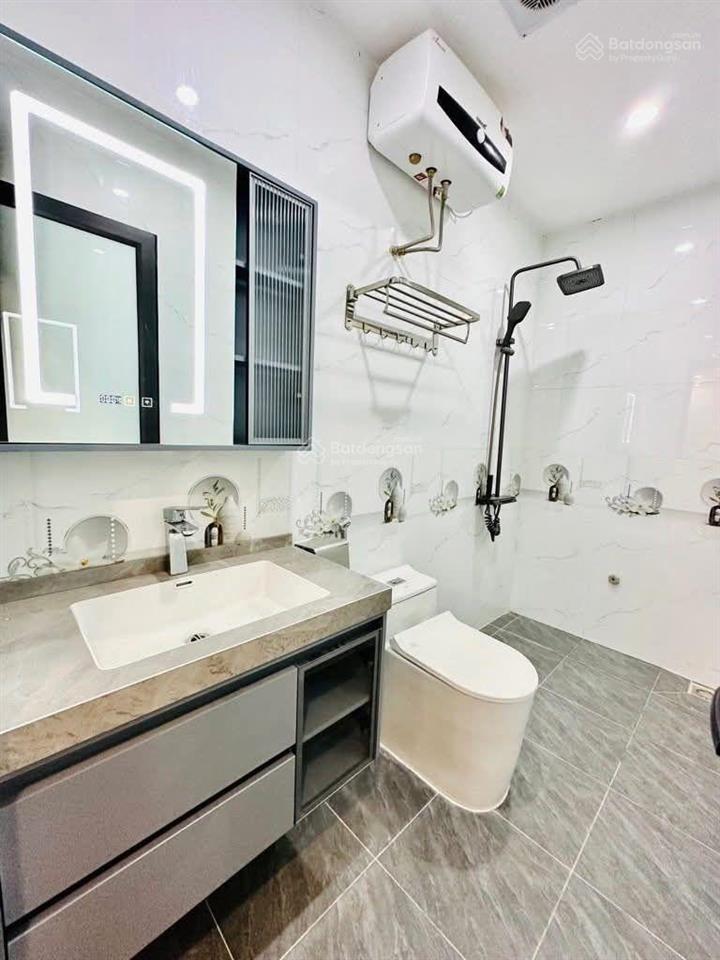 Đón tết! ngọc khánh, nhà đẹp thang máy xịn sò, ngõ ôtô thông, 50m ra phố, nhà mới ở ngay, 44m2*6t