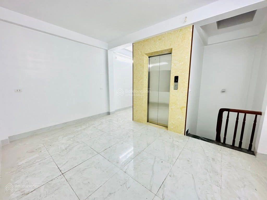 Đón tết! ngọc khánh, nhà đẹp thang máy xịn sò, ngõ ôtô thông, 50m ra phố, nhà mới ở ngay, 44m2*6t
