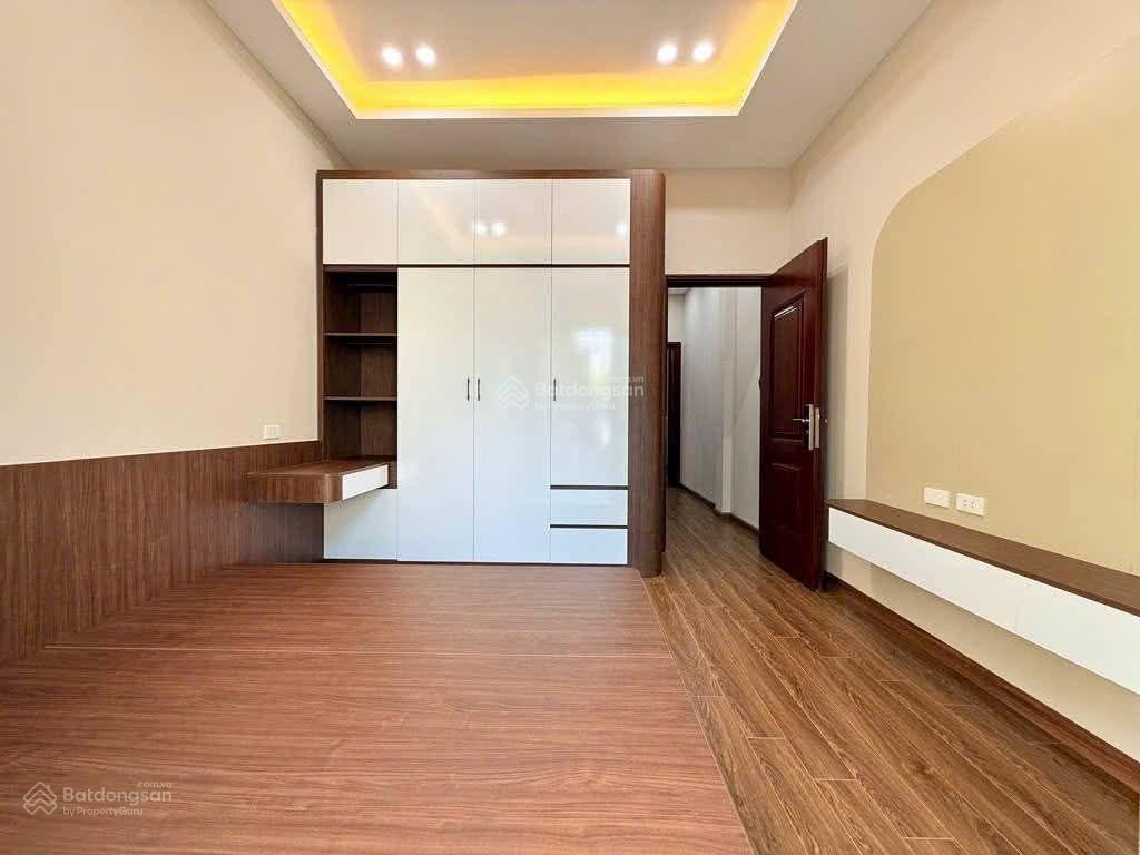 Siêu vip! lô góc hoàng quốc việt, dân xây chắc chắn, ngõ 3 gác tránh, gần ô tô đỗ, tặng nt, 45m2*5t