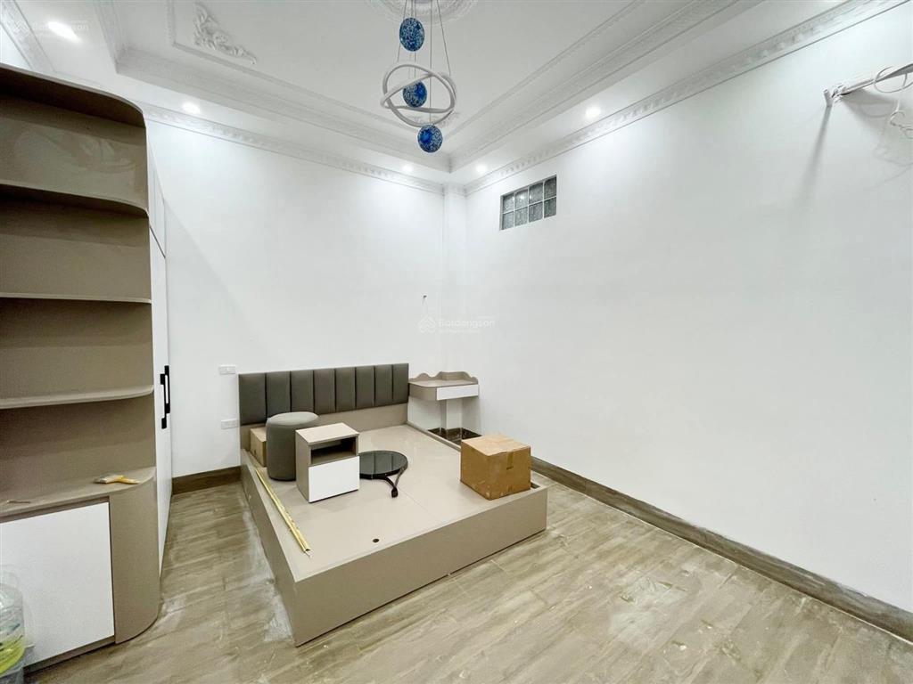 Bán nhanh! yên hòa  cầu giấy, ngõ thông, 60m ra ôtô tránh, 2 thoáng, nhà đẹp ở ngay, 38m2x5t