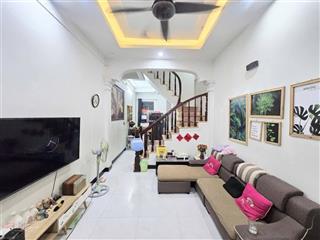 Bán gấp! cầu giấy, dân xây chắc chắn, ngõ 3 gác tránh, gần phố, thoáng, đẹp, ở ngay 42m2*5t