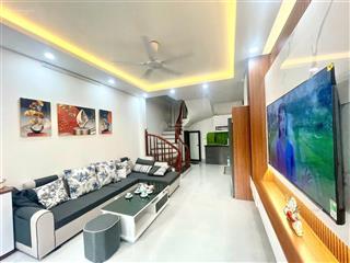 Bán nhà yên hòa, nhà đẹp ở ngay, xây chắc chắn, ngõ 3 gác tránh, 50m ra phố, thoáng, 38m2*5t